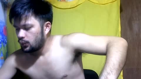 HottestPinoy32 online show from July 23, 5:27 am