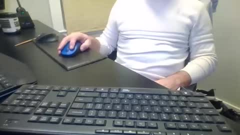 hoverday online show from March 30, 1:39 am