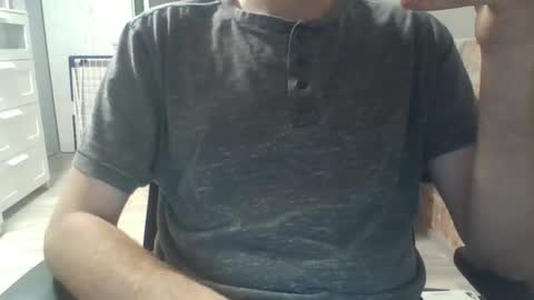 hunting_007 online show from April 16, 6:52 pm