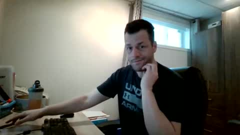 hurley7890 online show from April 13, 1:56 pm