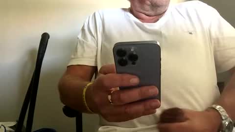 iaws61 online show from September 22, 12:15 pm