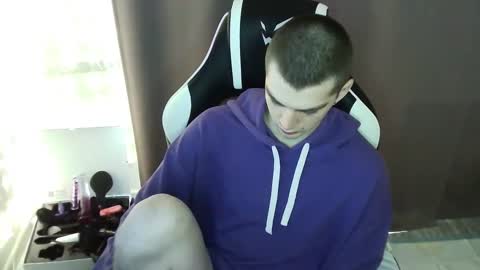 MAX online show from February 16, 8:10 am