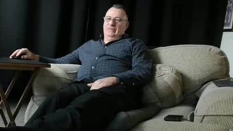 Christopher online show from February 23, 5:04 pm