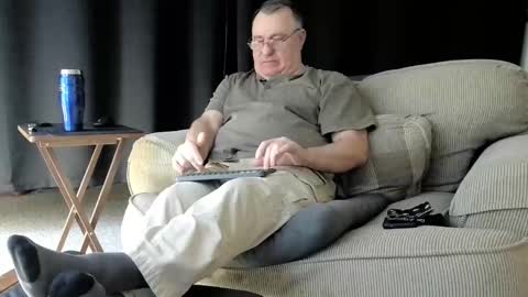 Christopher online show from March 10, 6:45 pm