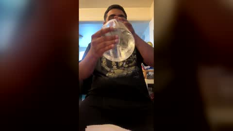 ihaveanicecock00 online show from May 27, 9:45 pm