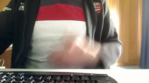 Aussie Guy online show from June 18, 1:40 am