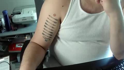 BroLOU online show from April 12, 9:38 pm