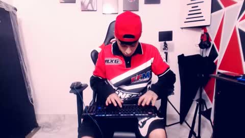 matias online show from November 21, 10:09 pm