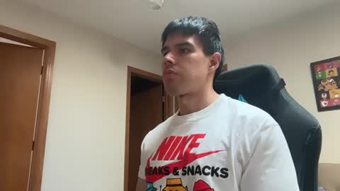 Lucas online show from March 18, 6:55 pm