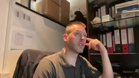InterestedHun online show from June 28, 8:09 am