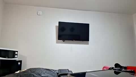 irenardo1 online show from March 16, 5:03 am