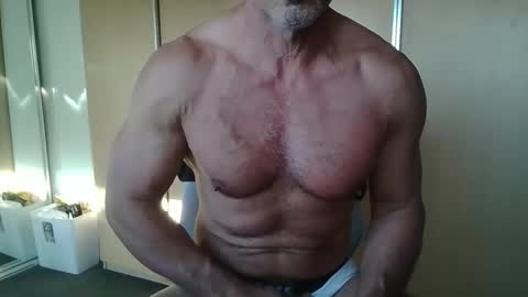 ItalAussieCock online show from April 4, 6:32 am