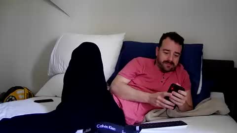 its me online show from February 23, 3:15 pm