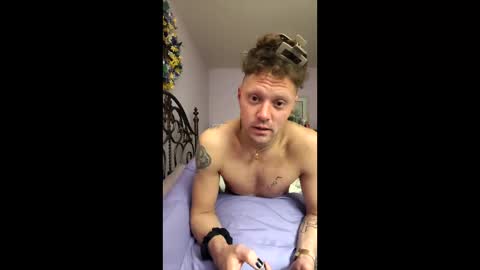 wonderbread online show from March 24, 1:55 am