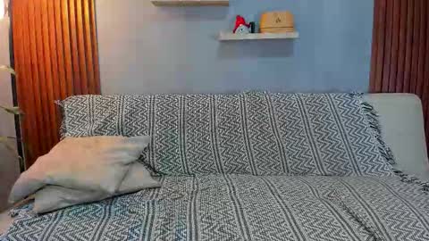 Calix  Independient model Insta and twt Calixsnake online show from March 28, 11:49 pm