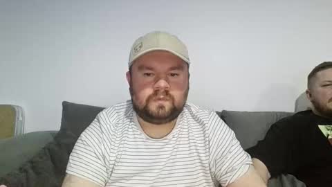 ja_couple online show from April 4, 8:06 pm