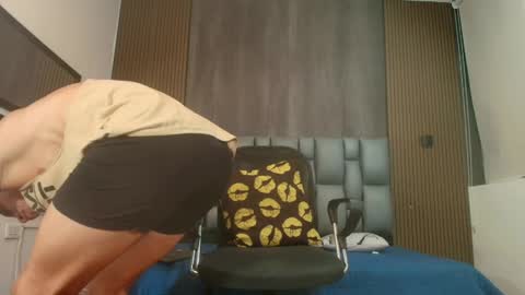 JACK PERGURTSON online show from April 1, 10:39 am