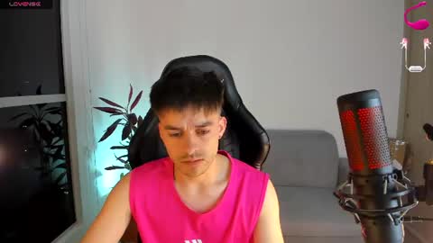 JACOB FERRER online show from June 15, 2:25 am