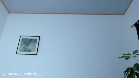 Michael Caicedo online show from September 16, 3:29 am