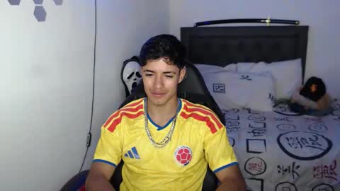 Jacobbakerr online show from April 6, 3:36 am