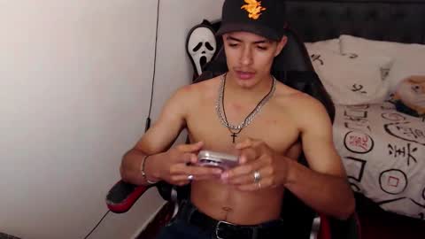 Jacobbakerr online show from April 12, 9:22 am