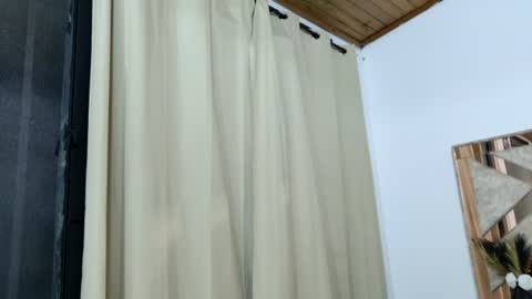 jade williams online show from July 5, 4:41 am