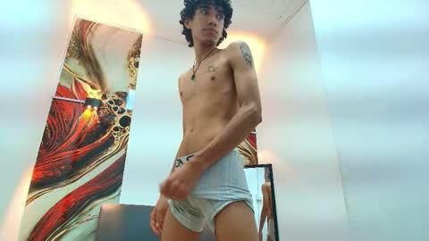 jack online show from March 19, 8:23 pm