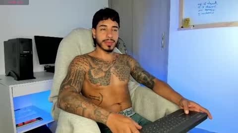 Santiago online show from August 4, 10:25 pm