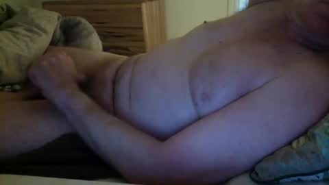 jamie291044 online show from April 4, 9:01 pm