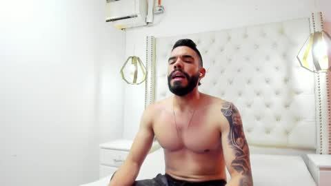 JEAN online show from April 6, 7:47 pm