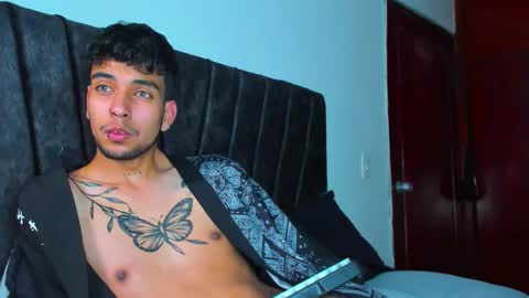 jei online show from November 3, 12:41 pm