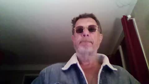 jerflor online show from March 17, 1:42 am