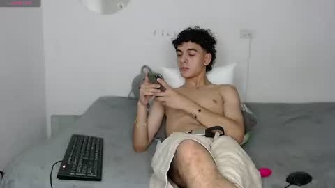 jhonay__cute online show from June 26, 5:32 am