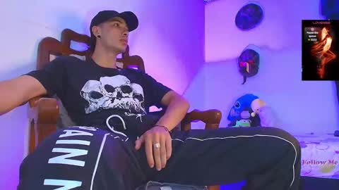 Jimm  Independent Model  online show from March 19, 12:14 am