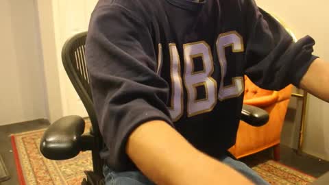 jjjjjfive online show from May 25, 3:35 am