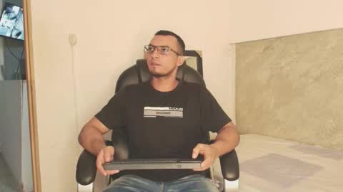 johan online show from February 2, 5:06 am