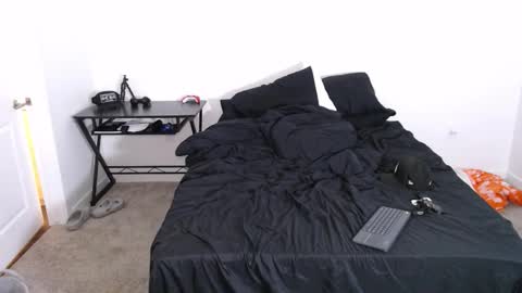 JAXX online show from November 14, 1:20 am