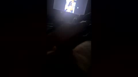 johnnyj223 online show from August 6, 1:22 am