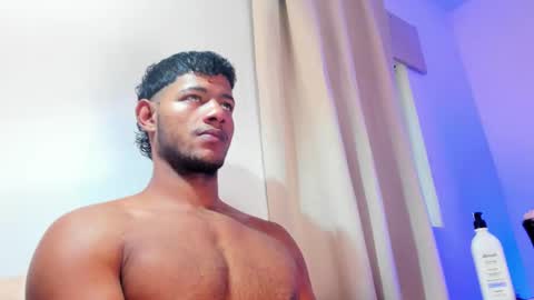 JordanParis online show from November 4, 2:18 pm