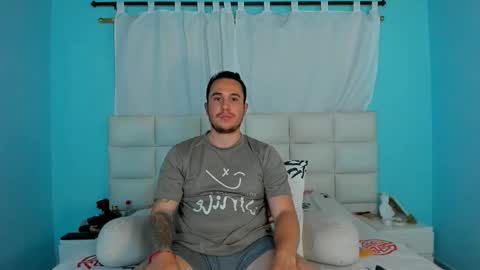 Juan online show from March 8, 1:47 am