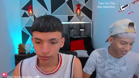 JuanSteven online show from March 26, 3:54 am