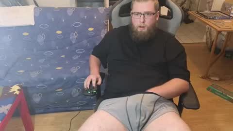 Julcs online show from January 28, 8:36 pm