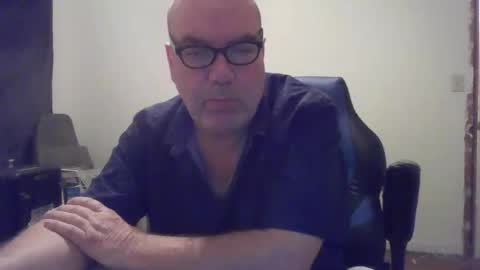 junkhp1 online show from June 5, 9:26 am