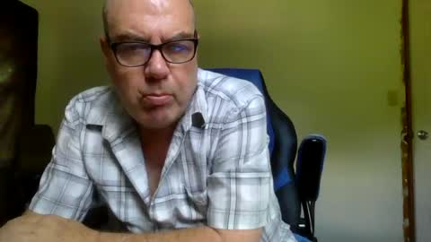 junkhp1 online show from June 16, 7:27 pm