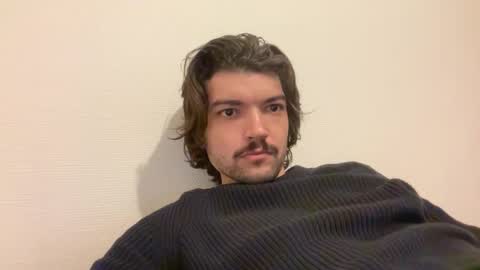 just_a_guy_with_a_big_cock online show from March 18, 8:39 am