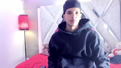 KAI online show from April 1, 3:08 am