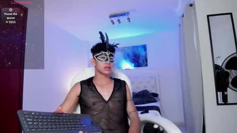 Kami online show from March 13, 6:58 pm