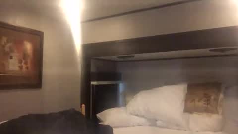 Tucker online show from December 20, 10:17 pm