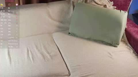 Karlos and Louis online show from March 13, 4:42 am