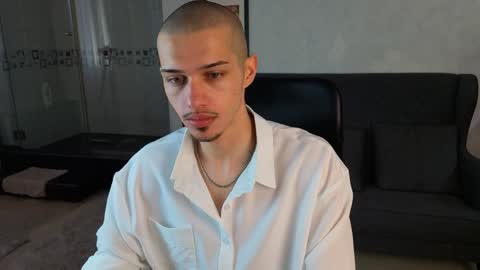 KaydenDrew online show from April 8, 4:57 am